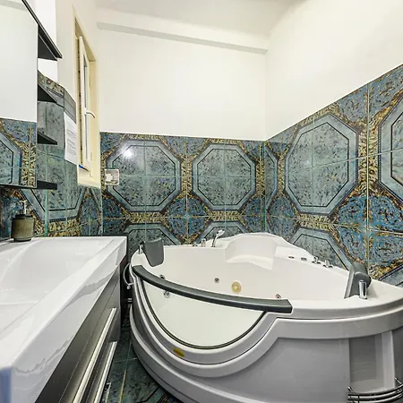 Essence - Danube View - Bathtub - Ac - Metro