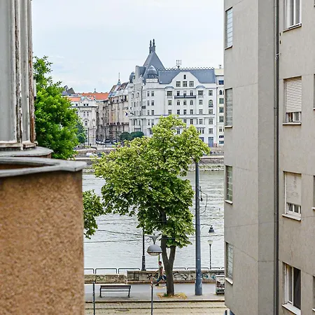 Essence - Danube View - Bathtub - Ac - Metro